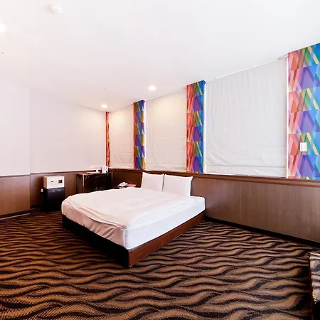 Moshamanla Hotel - Ximen